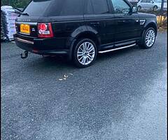 Range Rover sport HSE - Image 9/9