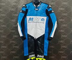 Custom leathers motorcycle racing