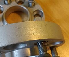 25mm H&R Vauxhall Astra MK4 MK5 Wheel Spacers 5x110 Corsa D/E Vectra B/C Omega A/B Saab For Allo