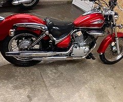 Suzuki Intruder VT 125cc