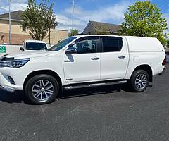 2017 Toyota hilux for sake - Image 3/10