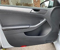 2017 jetta - Image 5/10