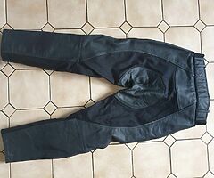 SPADA motorcycle trousers,  ladies. Uk14. - Image 3/3