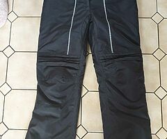 Lewis Motorcycle jacket and trousers - Image 3/6