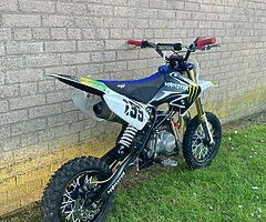 Stomp z2 140 pitbike