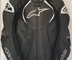 Motorbike leathers boots helmets gloves - Image 9/10