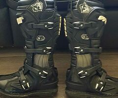 Wulf MX boots size 8 uk - Image 4/6