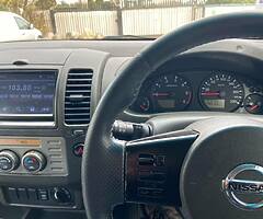 2007 Nissan Navara 5 seater crew cab Tax 333e only .Valid doe 2/2022.Excellent condition.Automatic - Image 8/8