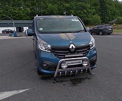 2019 renault trafic sport 145bhp