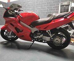 2001 Honda VFR - Image 7/8