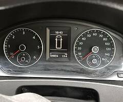 2015 Volkswagen Transporter - Image 5/8