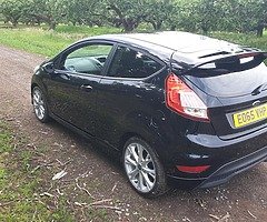 Ford fiesta 2015 1.5 tdci zetec S 3 door - Image 6/8