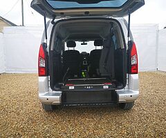 2015 Peugeot Partner Tepee - Image 8/10
