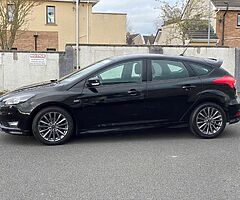 2016 Ford Focus ST Line from €54 P/W - Image 5/10