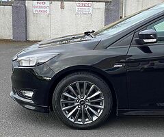 2016 Ford Focus ST Line from €54 P/W - Image 6/10