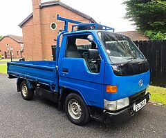 2000 Toyota Dyna - Image 4/7