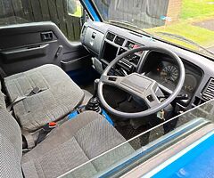 2000 Toyota Dyna - Image 7/7