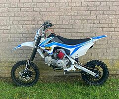 Pitbike 140cc 2018 low hours from new