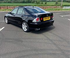 2004 Lexus IS 200 - Image 6/7