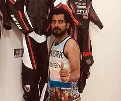 Customized suit included boots gloves complete set with original quality in best price of 400£