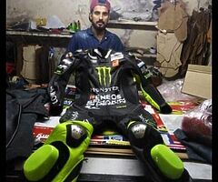 Customized suit included boots gloves complete set with original quality in best price of 400£ - Image 4/10