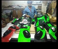 Customized suit included boots gloves complete set with original quality in best price of 400£ - Image 7/10