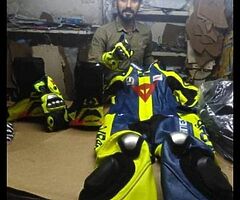Customized suit included boots gloves complete set with original quality in best price of 400£ - Image 8/10