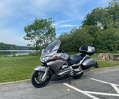 Honda st1300 Pan European