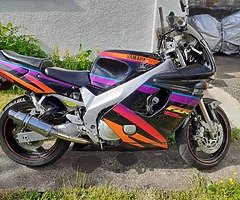 1994 Yamaha fzr 600
