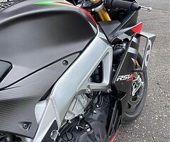 2021 Aprilia RSV4
