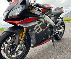 2021 Aprilia RSV4 - Image 8/10