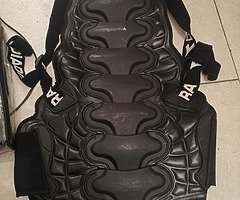 Few bits - Image 4/7