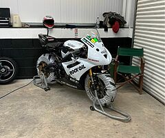 07 Triumph 675 Daytona Track bike - Image 10/10