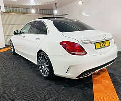 2015 MERCEDES C250 D AMG LINE PREMIUM AUTO ** LOW MILES ** MERCEDES HISTORY ** FINANCE AVAILABLE - Image 5/10
