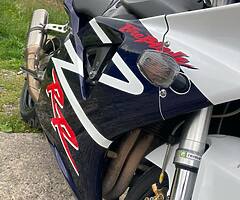 Honda CBR Fireblade - Image 9/10