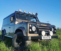 1990 Land Rover Defender