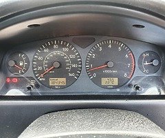 Toyota - Image 6/8