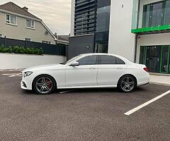 Mercedes-benz E-class 220D - Image 4/10