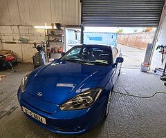 Car polishing