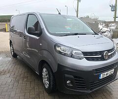 Vivaro van - Image 3/8