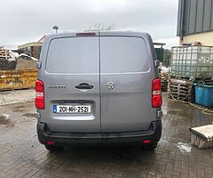Vivaro van - Image 8/8