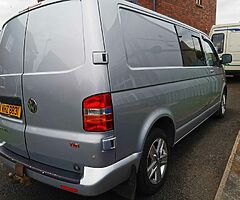 2008 Volkswagen  Transporter - Image 3/9