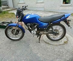 Motorcycles - Image 4/10