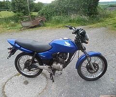 Motorcycles - Image 6/10