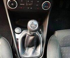2019 Ford Fiesta Titanium - Image 8/10