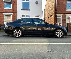 STANDARD MANUAL Lexus is200