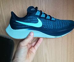Nike size 8,5