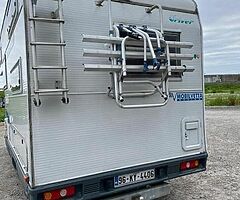 Camper - Image 3/8
