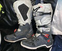 Full set of scrambler gear - Image 4/4