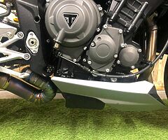 2017 Triumph Street Triple - Image 8/10